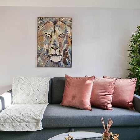 Stylish Retreat For Your Short Getaway London Exterior foto
